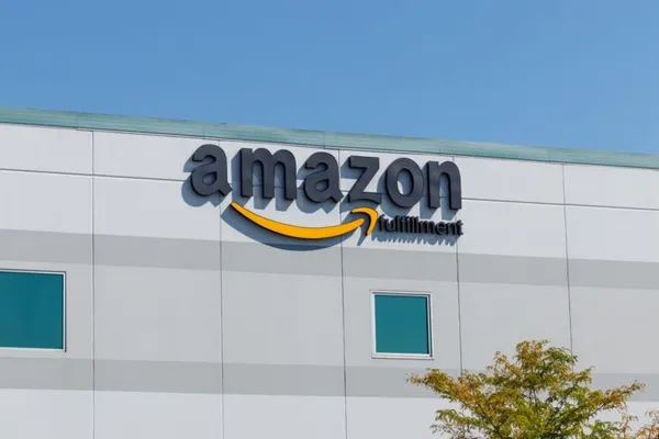 Featured image for “How Much Does It Cost to Ship to Amazon FBA”
